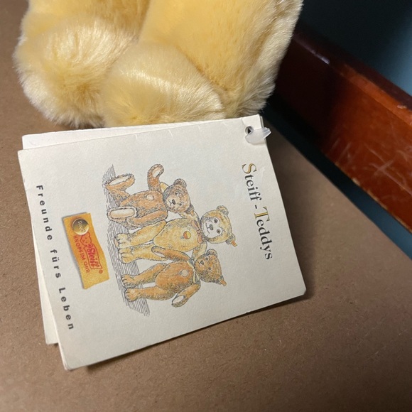 Vintage STEIFF Teddybear 22